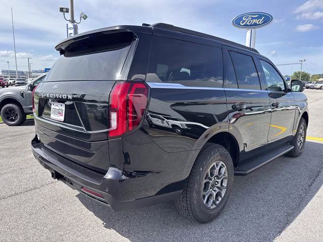 2026 Black Metallic Ford Expedition Active RWD SUV