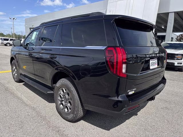 2026 Black Metallic Ford Expedition Active RWD SUV
