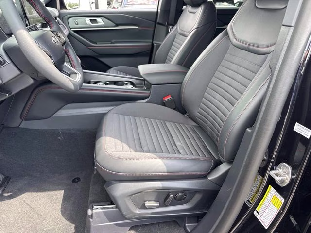 2026 Black Ford Explorer ST-Line RWD SUV