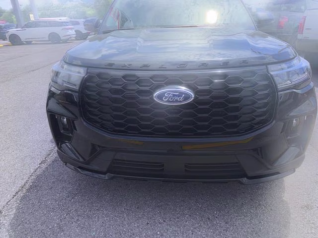2026 Black Ford Explorer ST-Line RWD SUV