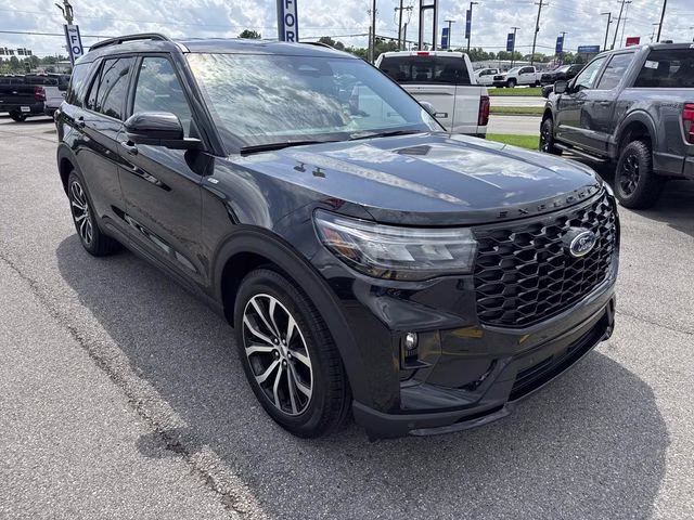 2026 Black Ford Explorer ST-Line RWD SUV