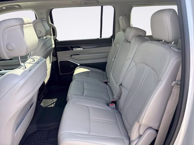 2024 Silver Jeep Wagoneer Series II 4X4 SUV