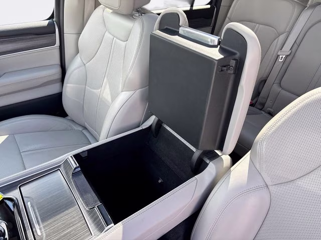 2024 Silver Jeep Wagoneer Series II 4X4 SUV