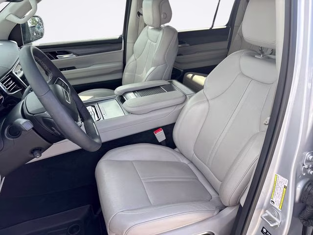 2024 Silver Jeep Wagoneer Series II 4X4 SUV