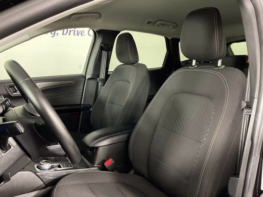 2024 Black Metallic Ford Escape Active FWD SUV