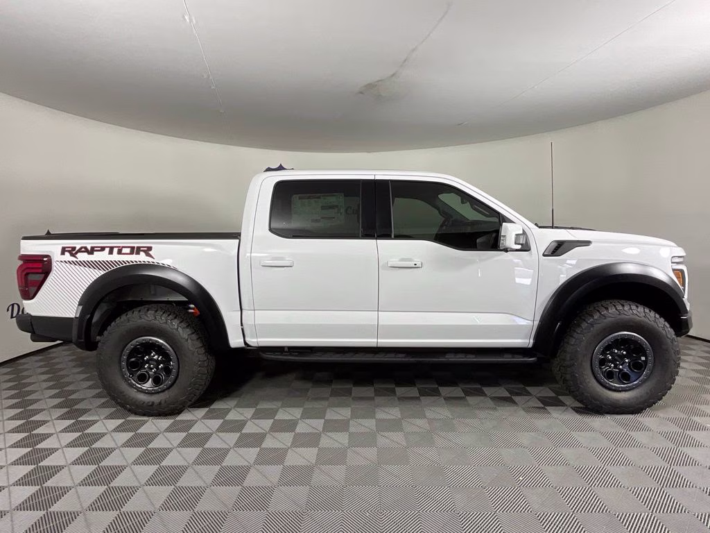 2026 Oxford White Ford F-150 Raptor 4X4 Truck