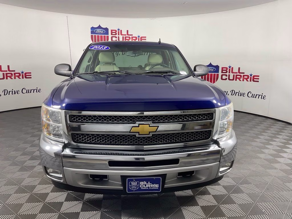 2013 Topaz Metallic Chevrolet Silverado 1500 LT RWD Truck
