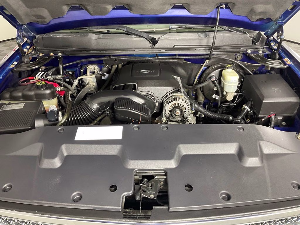 2013 Topaz Metallic Chevrolet Silverado 1500 LT RWD Truck