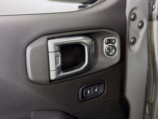 2021 Gray Clearcoat Jeep Wrangler Unlimited Rubicon 4X4 SUV