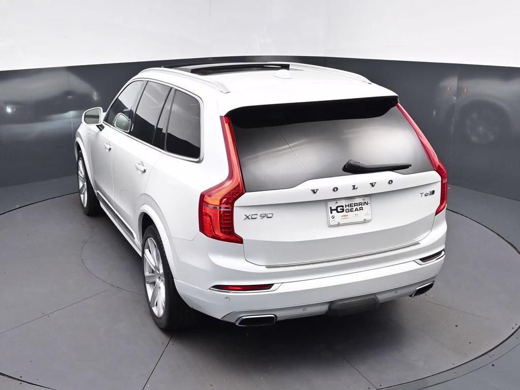 2019 Crystal White Pearl Volvo XC90 T6 Inscription AWD SUV