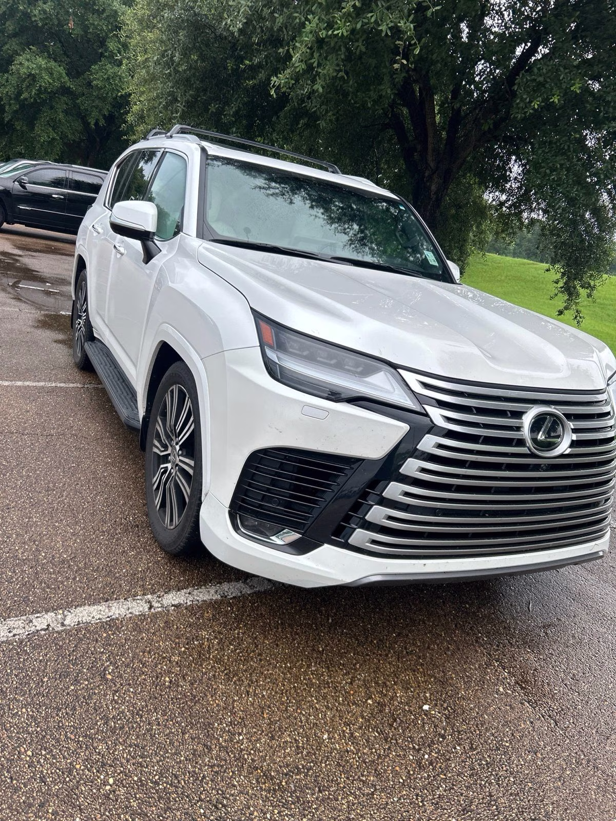 2022 White Pearl Lexus LX 600 Luxury 4X4 SUV