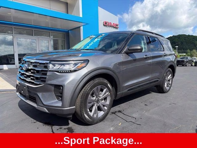 2026 Gray Metallic Ford Explorer Active 4X4 SUV