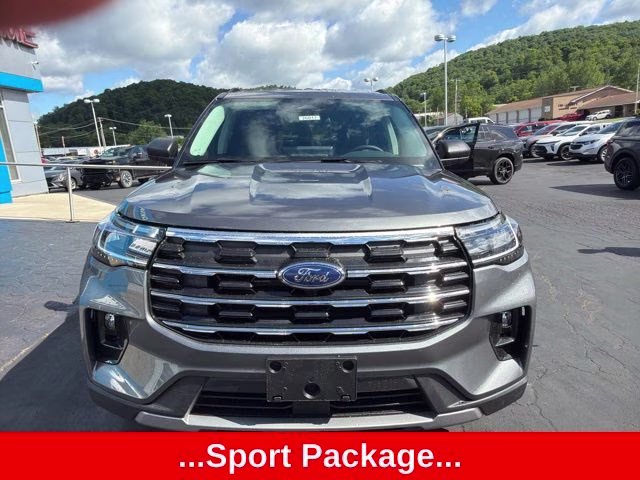 2026 Gray Metallic Ford Explorer Active 4X4 SUV