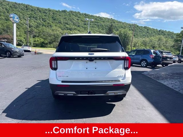 2026 White Metallic Ford Explorer Active 4X4 SUV