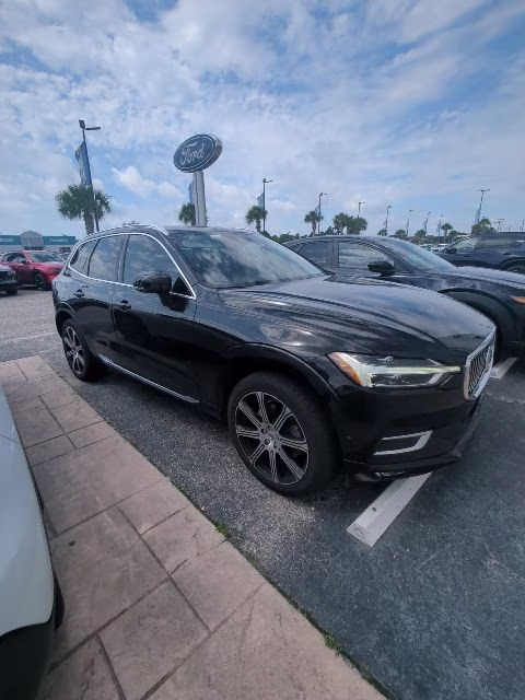 2019 Onyx Black Metallic Volvo XC60 T6 Inscription AWD SUV