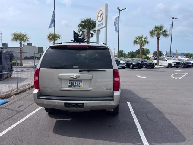 2009 Silver Birch Metallic Chevrolet Tahoe LT RWD SUV