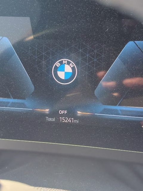2024 Mineral White Metallic BMW X1 xDrive28i AWD SUV