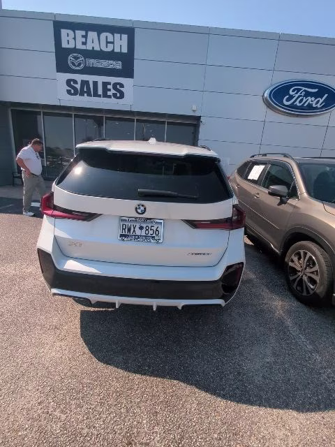 2024 Mineral White Metallic BMW X1 xDrive28i AWD SUV