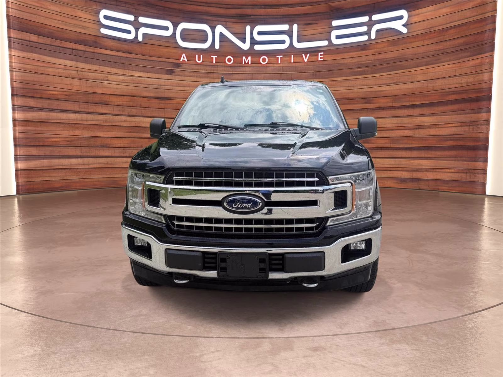 2019 Agate Black Ford F-150 XLT 4X4 Truck