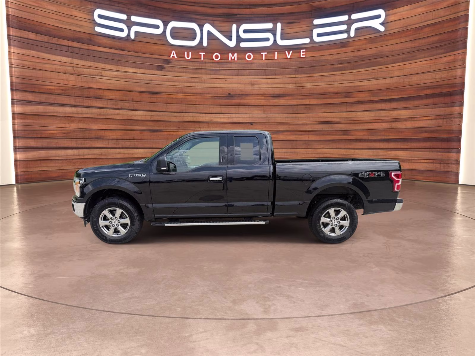 2019 Agate Black Ford F-150 XLT 4X4 Truck