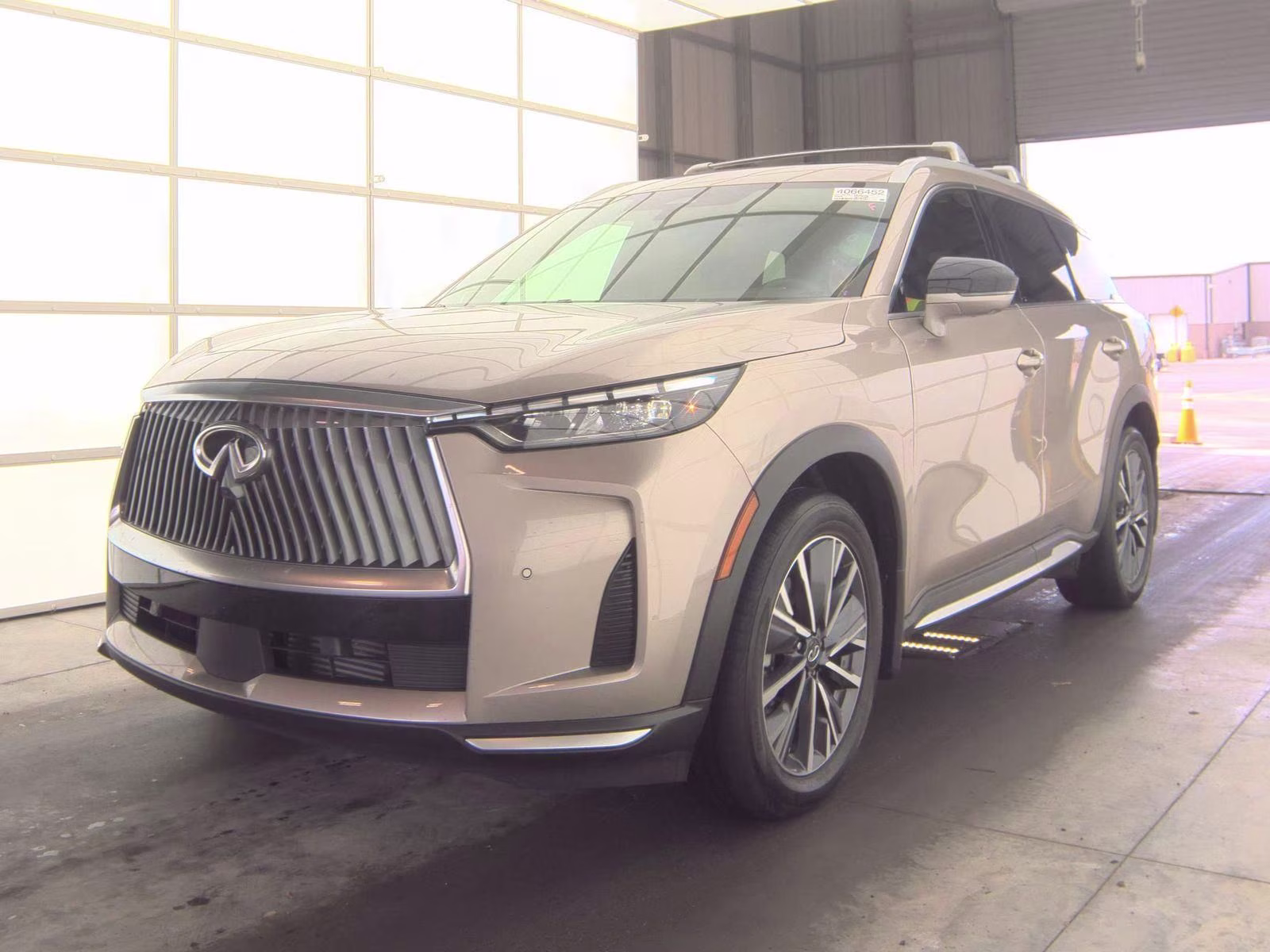 2026 Titanium INFINITI QX60 LUXE FWD SUV