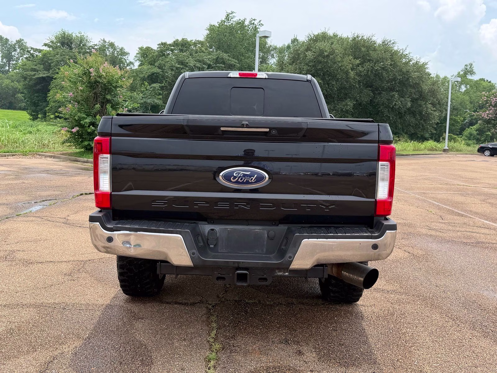 2019 Black Metallic Ford Super Duty F-250 SRW Lariat 4X4 Truck