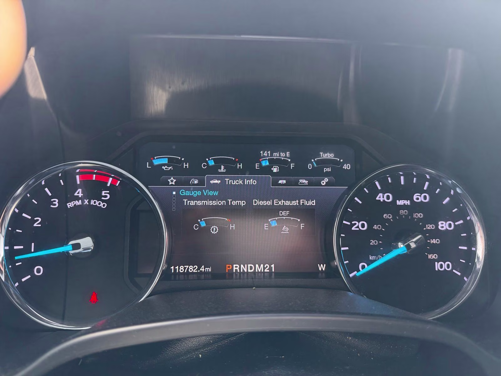 2019 Black Metallic Ford Super Duty F-250 SRW Lariat 4X4 Truck