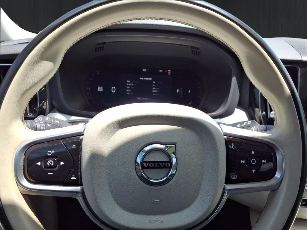 2023 BLACK STONE Volvo XC60 Core FWD SUV