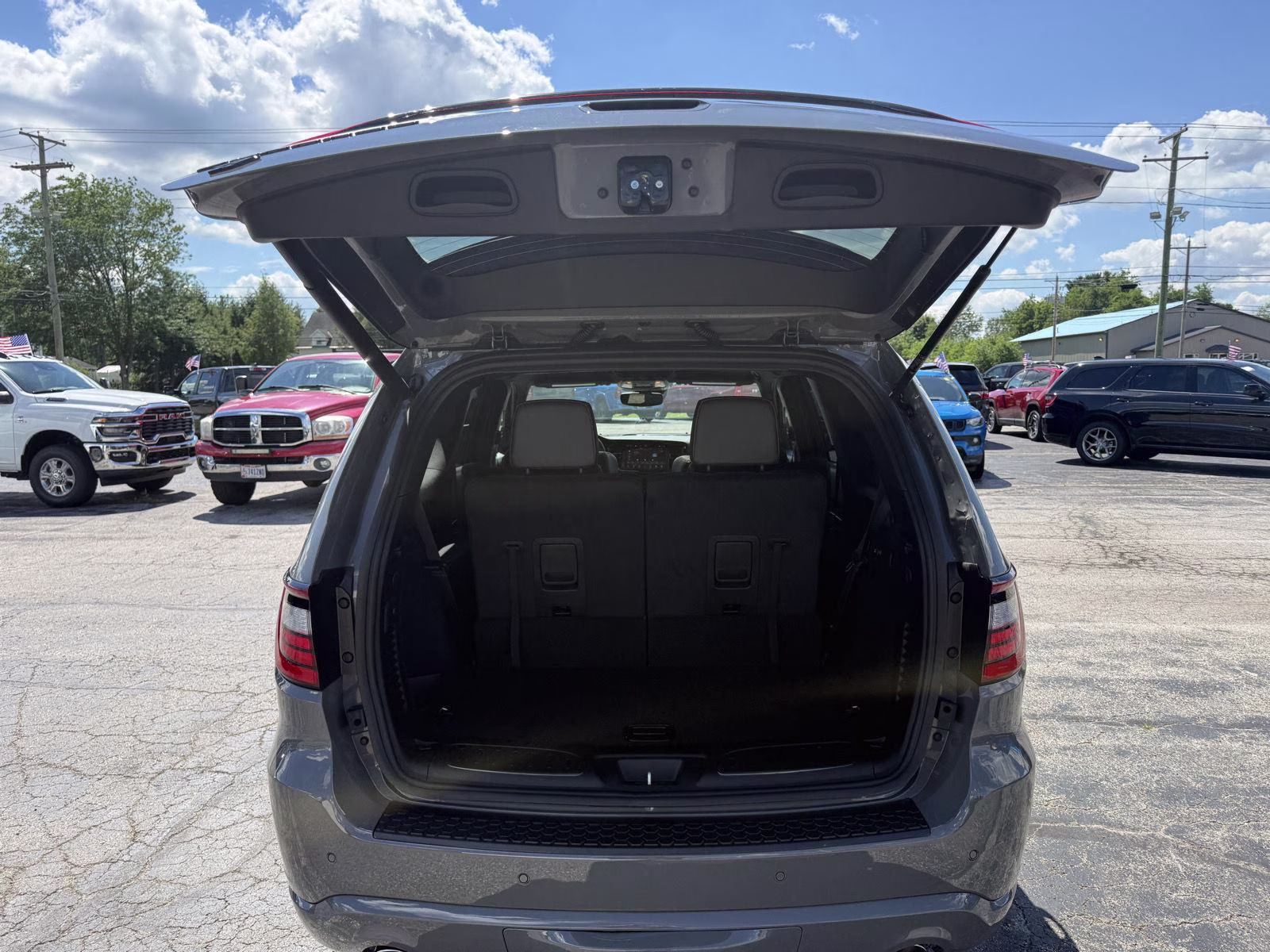 2026 Destroyer Gray Clearcoat Dodge Durango GT Premium HEMI V8 AWD SUV