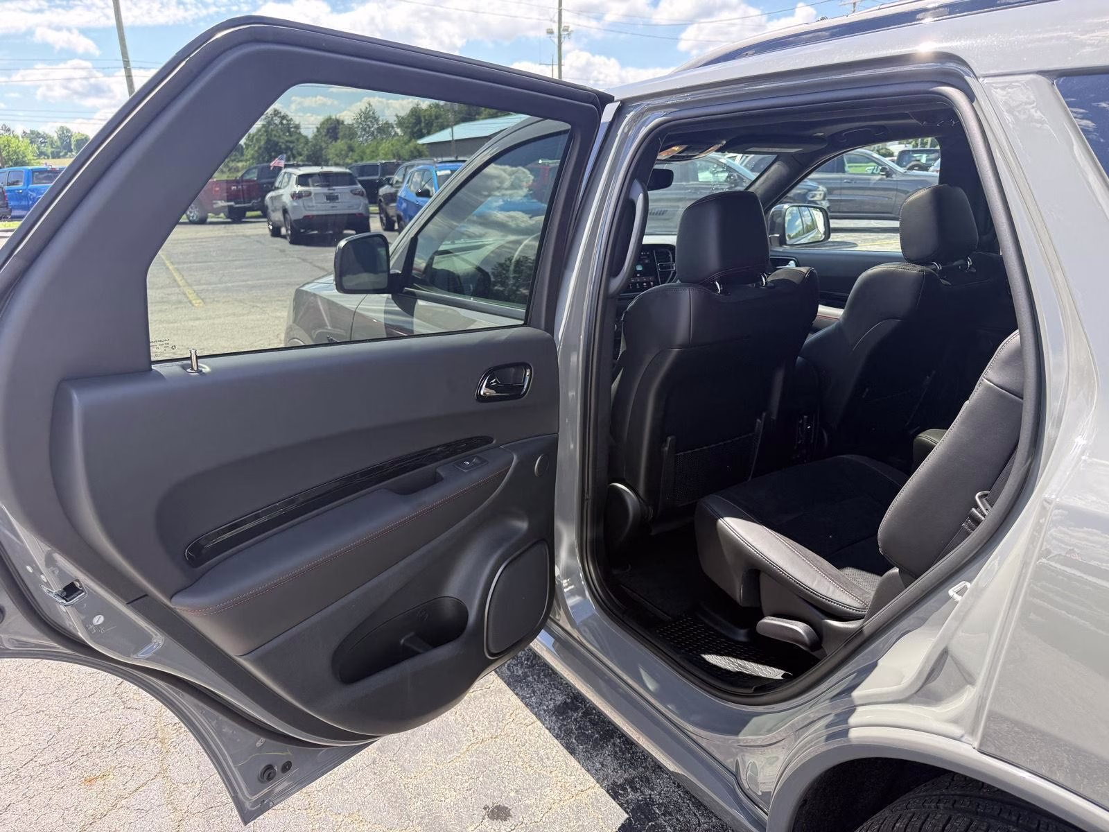 2026 Destroyer Gray Clearcoat Dodge Durango GT Premium HEMI V8 AWD SUV
