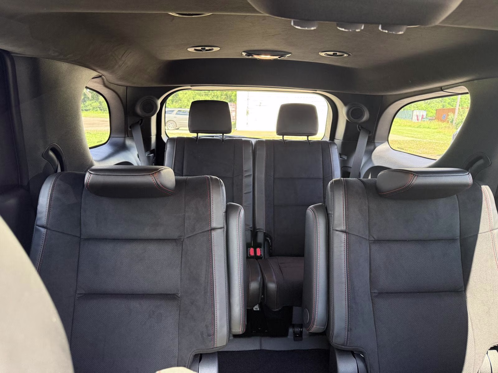 2026 Destroyer Gray Clearcoat Dodge Durango GT Premium HEMI V8 AWD SUV