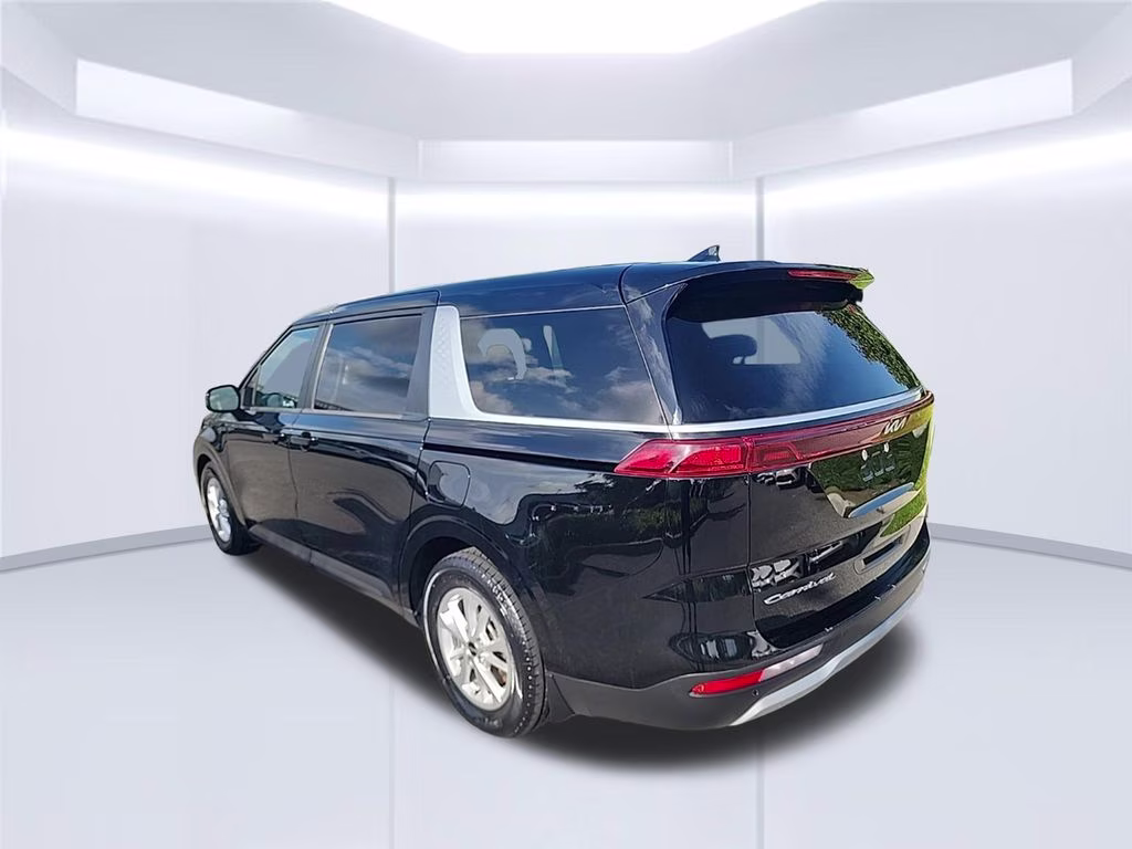 2022 Aurora Black Kia Carnival LX FWD Van