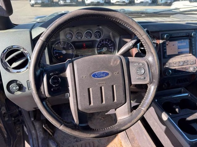 2011 Dark Blue Pearl Metallic Ford Super Duty F-350 SRW Lariat 4X4 Truck