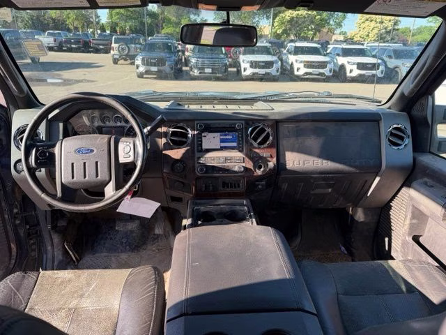 2011 Dark Blue Pearl Metallic Ford Super Duty F-350 SRW Lariat 4X4 Truck