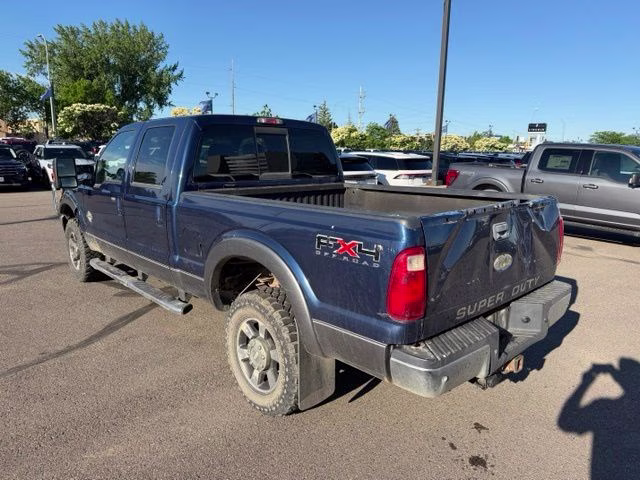 2011 Dark Blue Pearl Metallic Ford Super Duty F-350 SRW Lariat 4X4 Truck