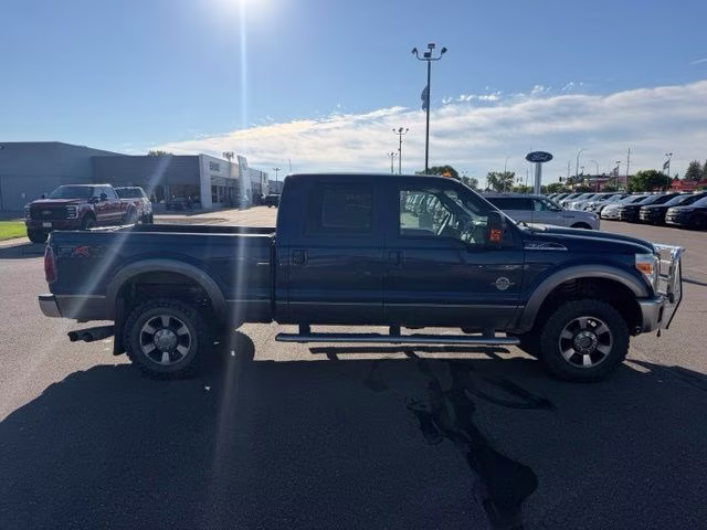 2011 Dark Blue Pearl Metallic Ford Super Duty F-350 SRW Lariat 4X4 Truck