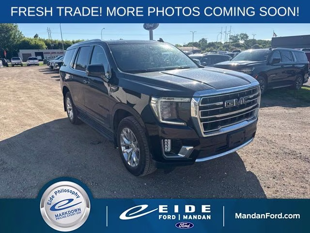 2022 Black GMC Yukon SLT 4X4 SUV