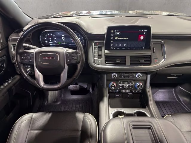 2022 Black GMC Yukon SLT 4X4 SUV