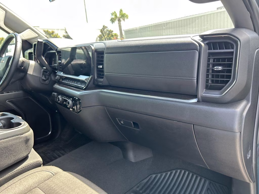 2025 Cypress Gray Chevrolet Silverado 1500 LT 4X4 Truck