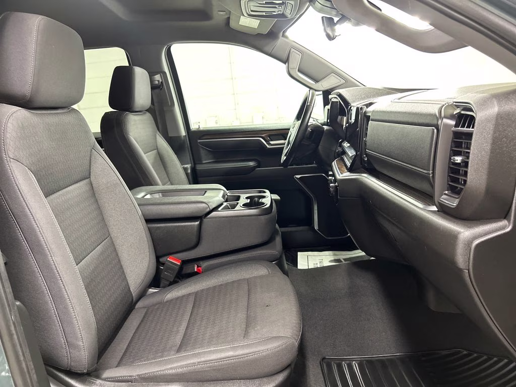 2025 Cypress Gray Chevrolet Silverado 1500 LT 4X4 Truck