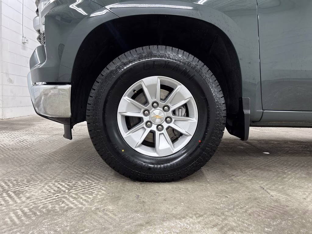2025 Cypress Gray Chevrolet Silverado 1500 LT 4X4 Truck