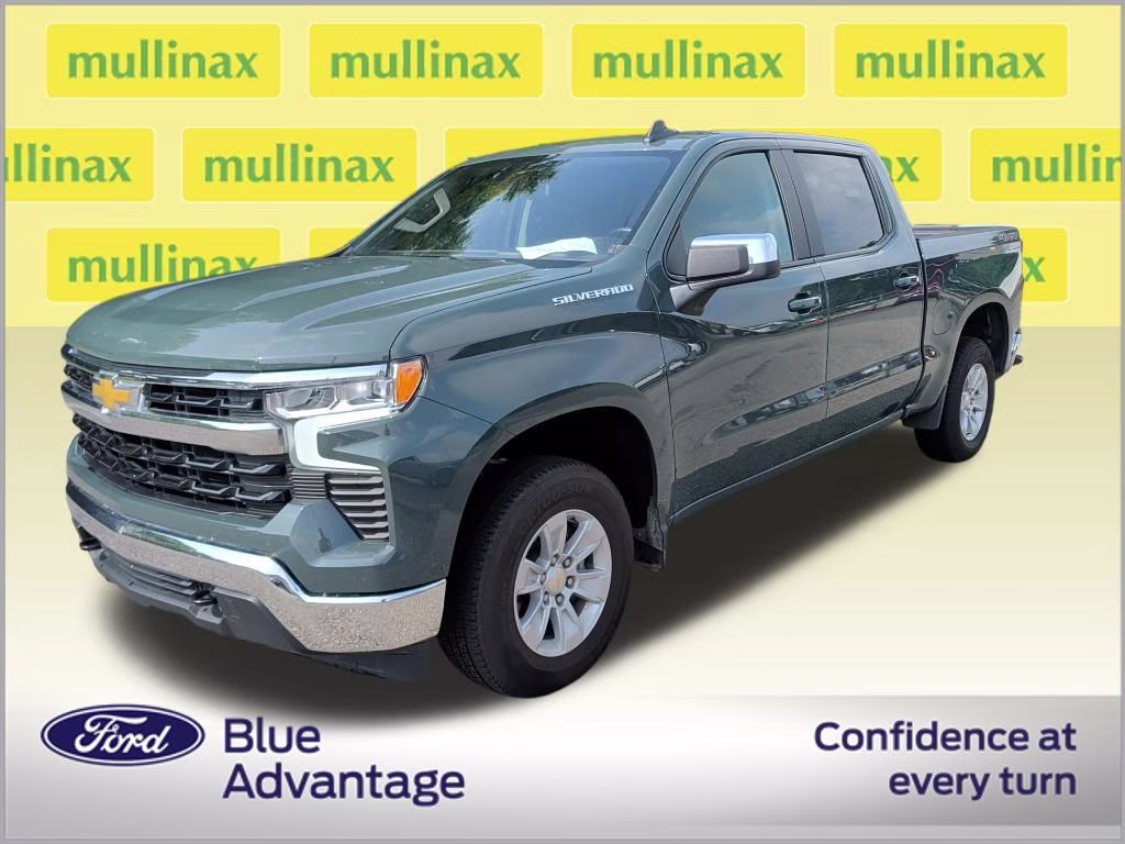 2025 Cypress Gray Chevrolet Silverado 1500 LT 4X4 Truck