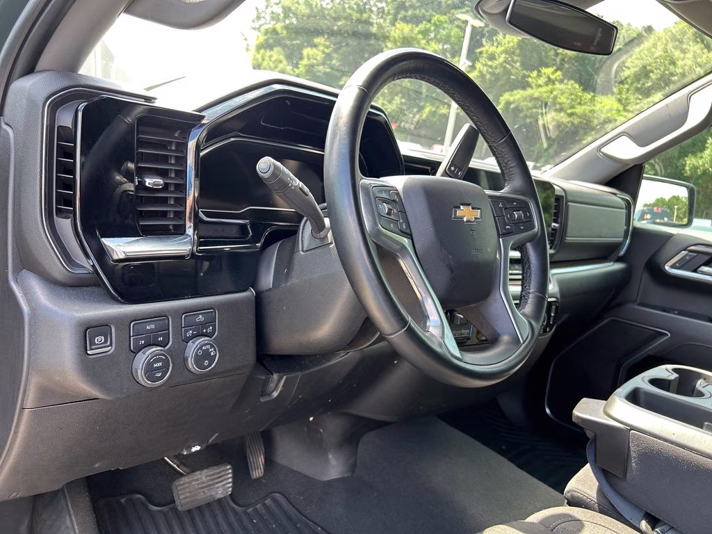 2025 Cypress Gray Chevrolet Silverado 1500 LT 4X4 Truck