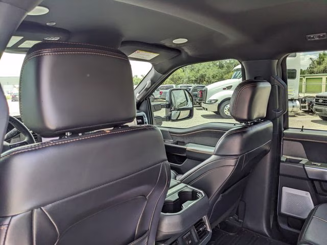 2024 Gray Metallic Ford Super Duty F-350 SRW Platinum 4X4 Truck