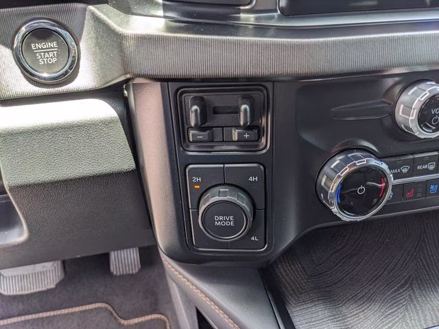 2024 Gray Metallic Ford Super Duty F-350 SRW Platinum 4X4 Truck