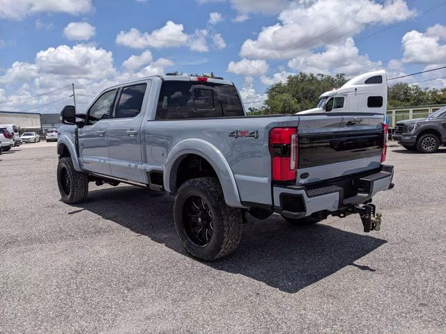 2024 Gray Metallic Ford Super Duty F-350 SRW Platinum 4X4 Truck
