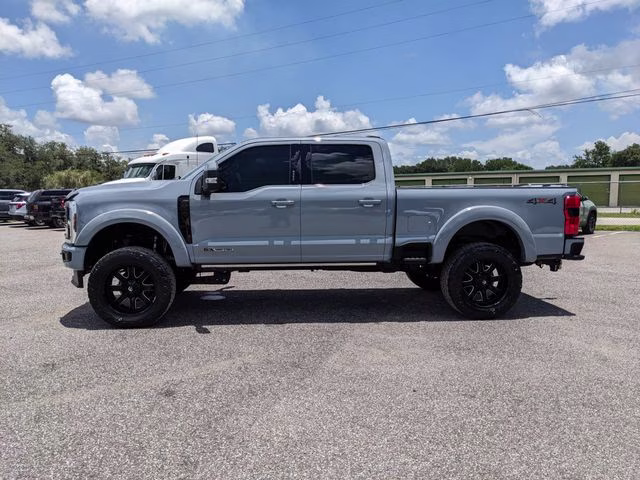 2024 Gray Metallic Ford Super Duty F-350 SRW Platinum 4X4 Truck