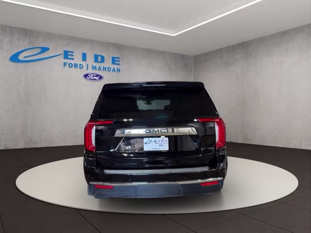 2022 Black GMC Yukon SLT 4X4 SUV
