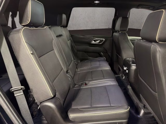 2022 Black GMC Yukon SLT 4X4 SUV