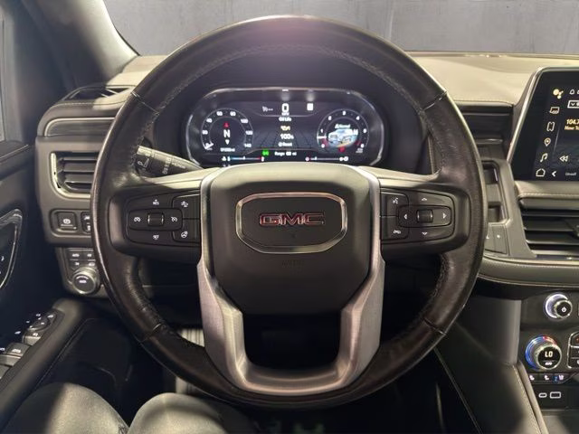 2022 Black GMC Yukon SLT 4X4 SUV